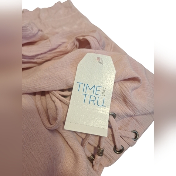 Time and Tru Pink Floral Embroidered, Lace Up Peasant Top. Size. Medium - Picture 6 of 7